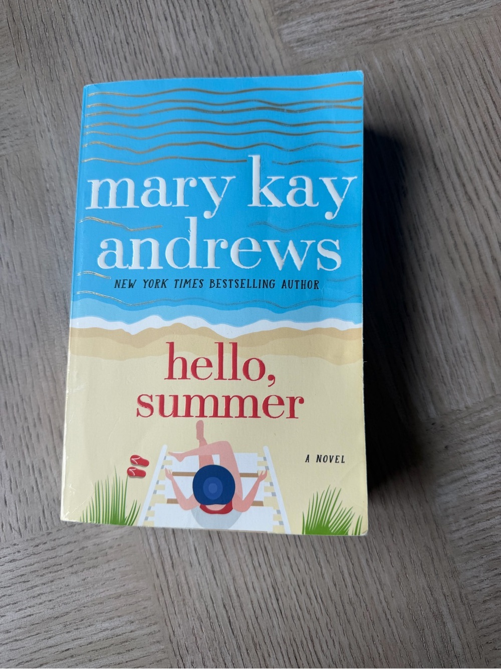 "Hello, Summer" - Blue & Cream Beach Novel